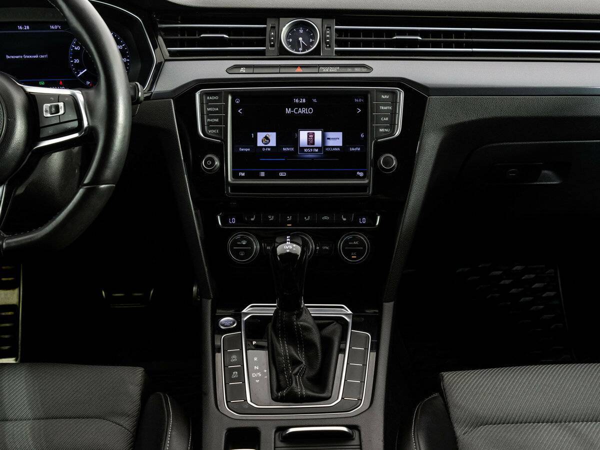 Купить Volkswagen Passat, 2016, 228 105 км.. Фото: #12