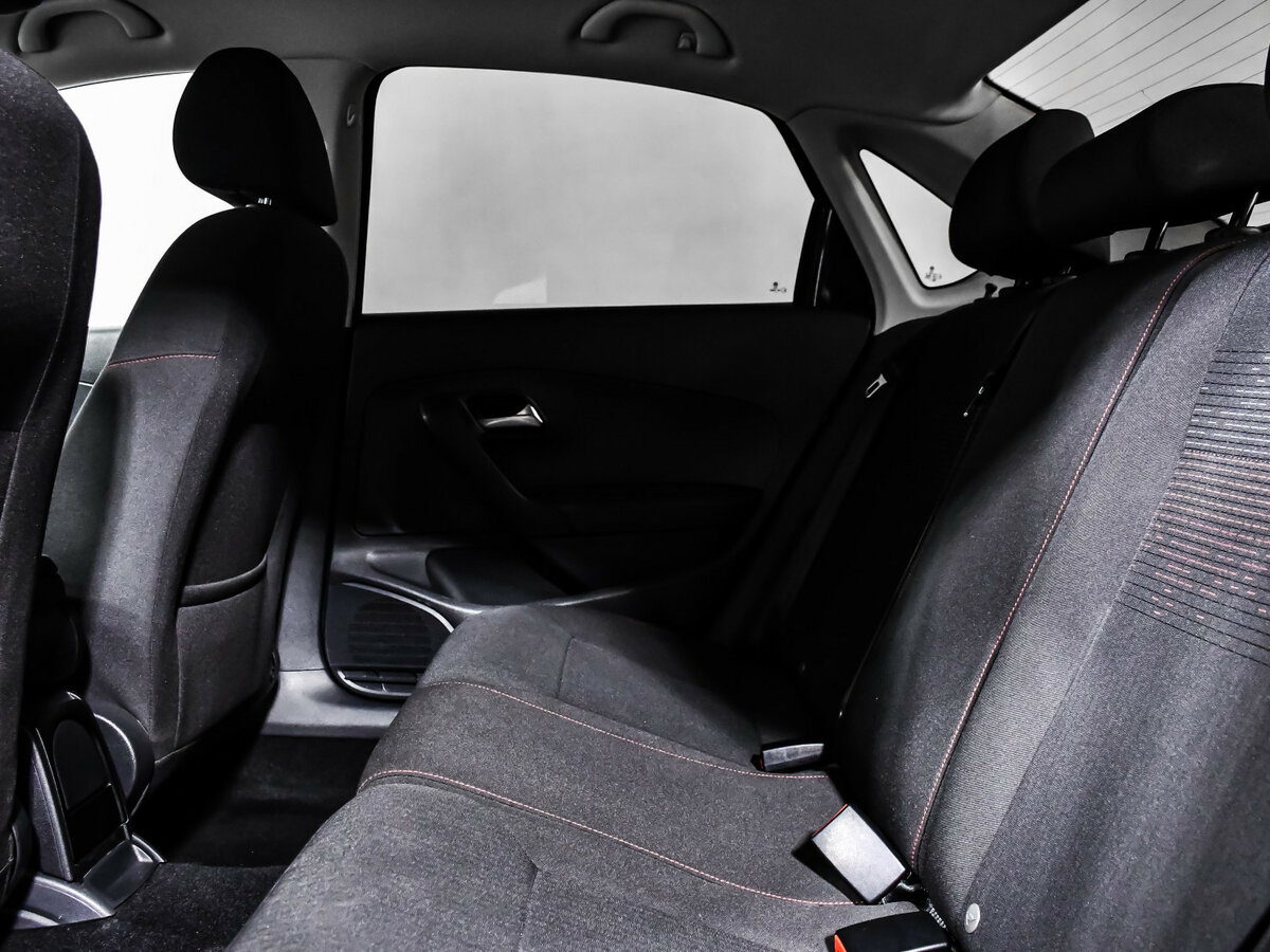 Купить Volkswagen Polo, 2017, 79 850 км.. Фото: #10