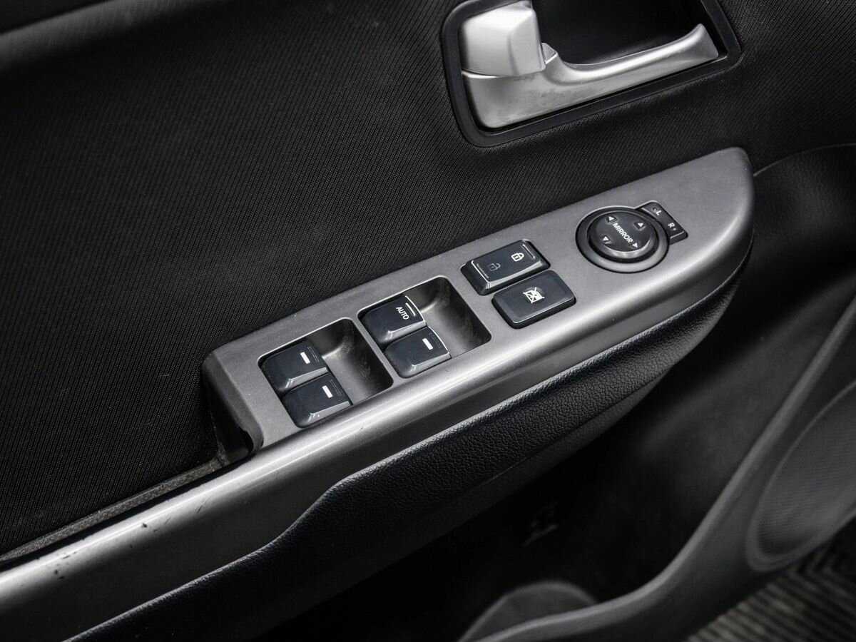 Купить Kia Rio, 2015, 197 000 км.. Фото: #15