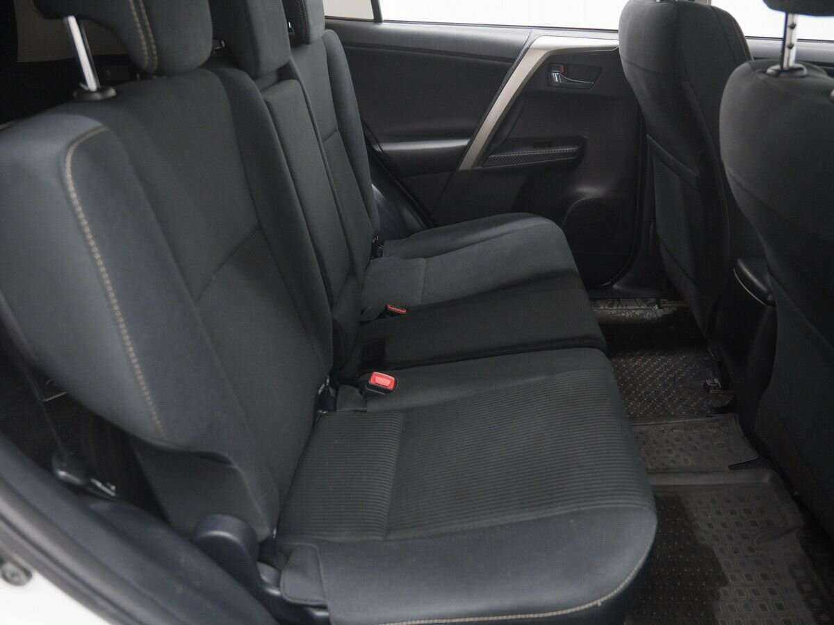 Купить Toyota RAV4, 2014, 157 948 км.. Фото: #8