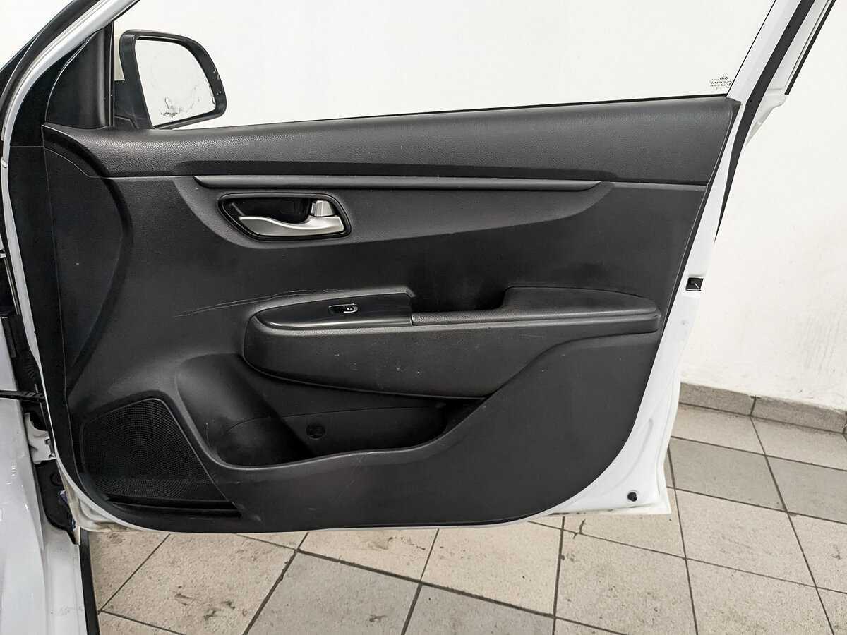 Купить Kia Rio, 2020, 204 644 км.. Фото: #21