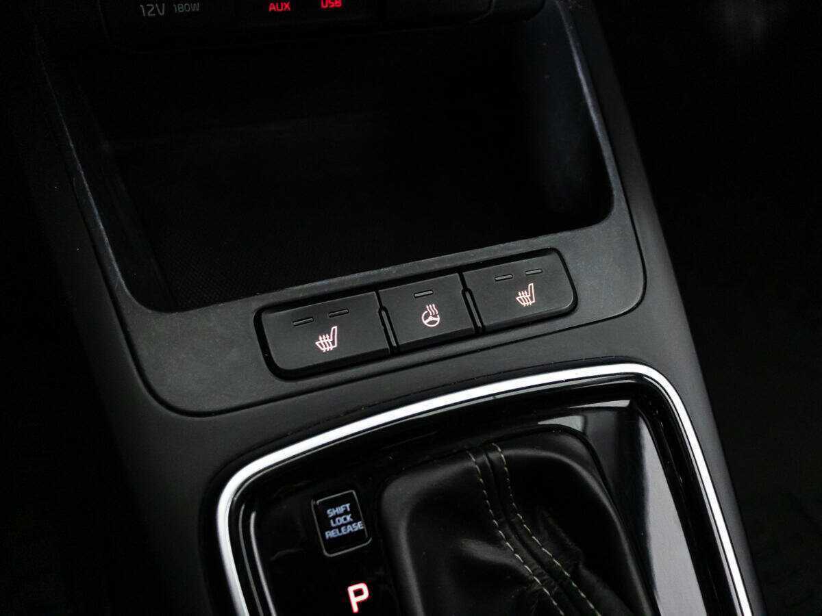 Купить Kia Rio, 2019, 115 455 км.. Фото: #17