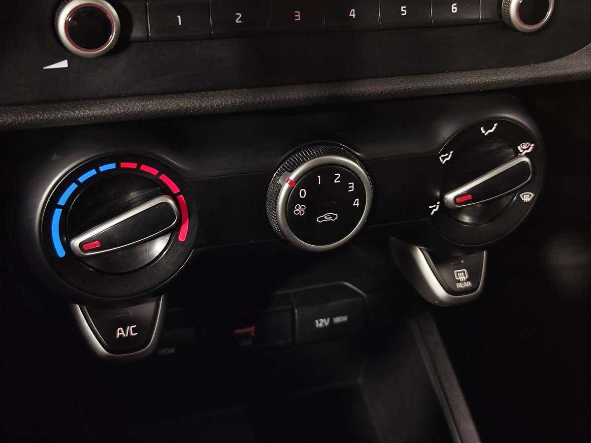 Купить Kia Rio, 2021, 85 000 км.. Фото: #12