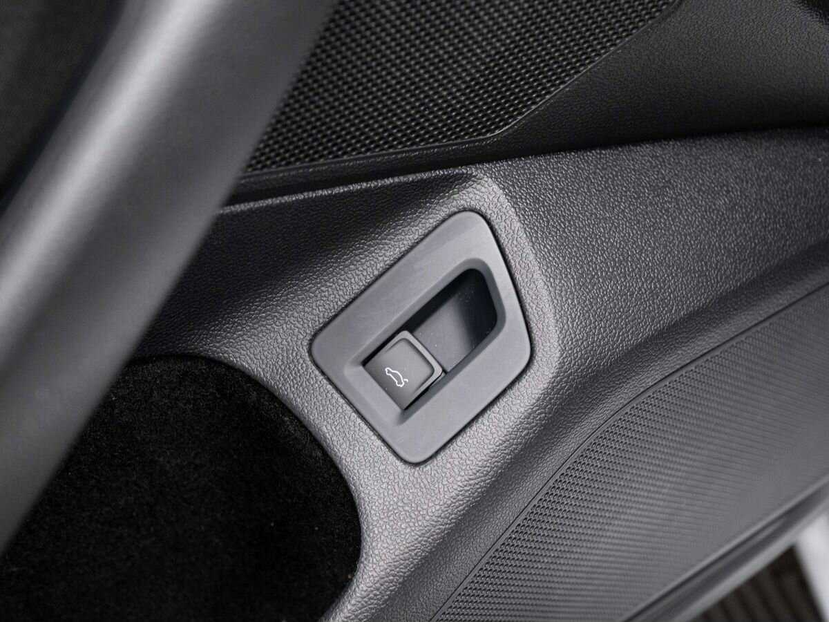 Купить Volkswagen Passat, 2017, 161 362 км.. Фото: #18