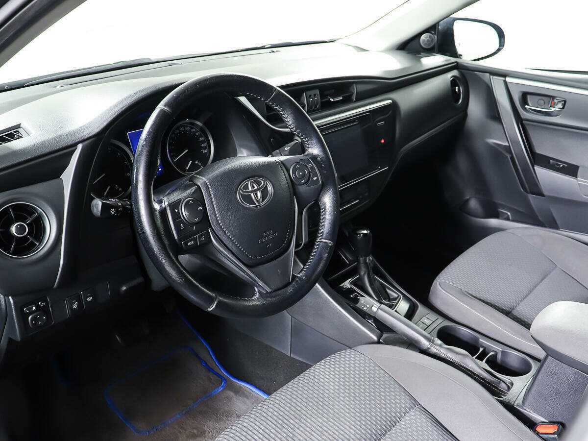 Купить Toyota Corolla, 2017, 279 824 км.. Фото: #10