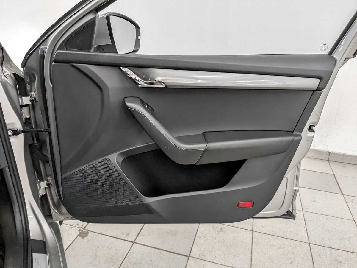 Купить Skoda Octavia, 2020, 95 429 км.. Фото: #19