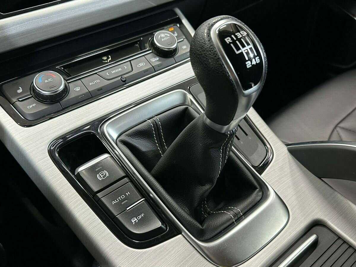 Купить Geely Atlas, 2019, 76 182 км.. Фото: #14