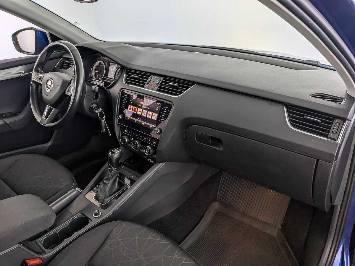 Купить Skoda Octavia, 2020, 90 933 км.. Фото: #8