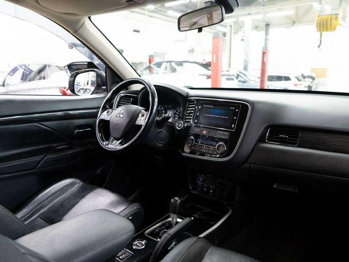 Купить Mitsubishi Outlander, 2017, 191 000 км.. Фото: #16