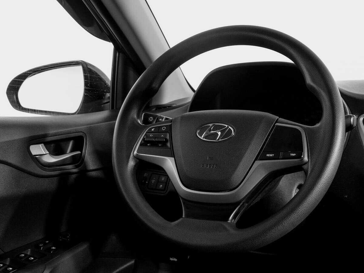 Купить Hyundai Solaris, 2018, 188 438 км.. Фото: #12