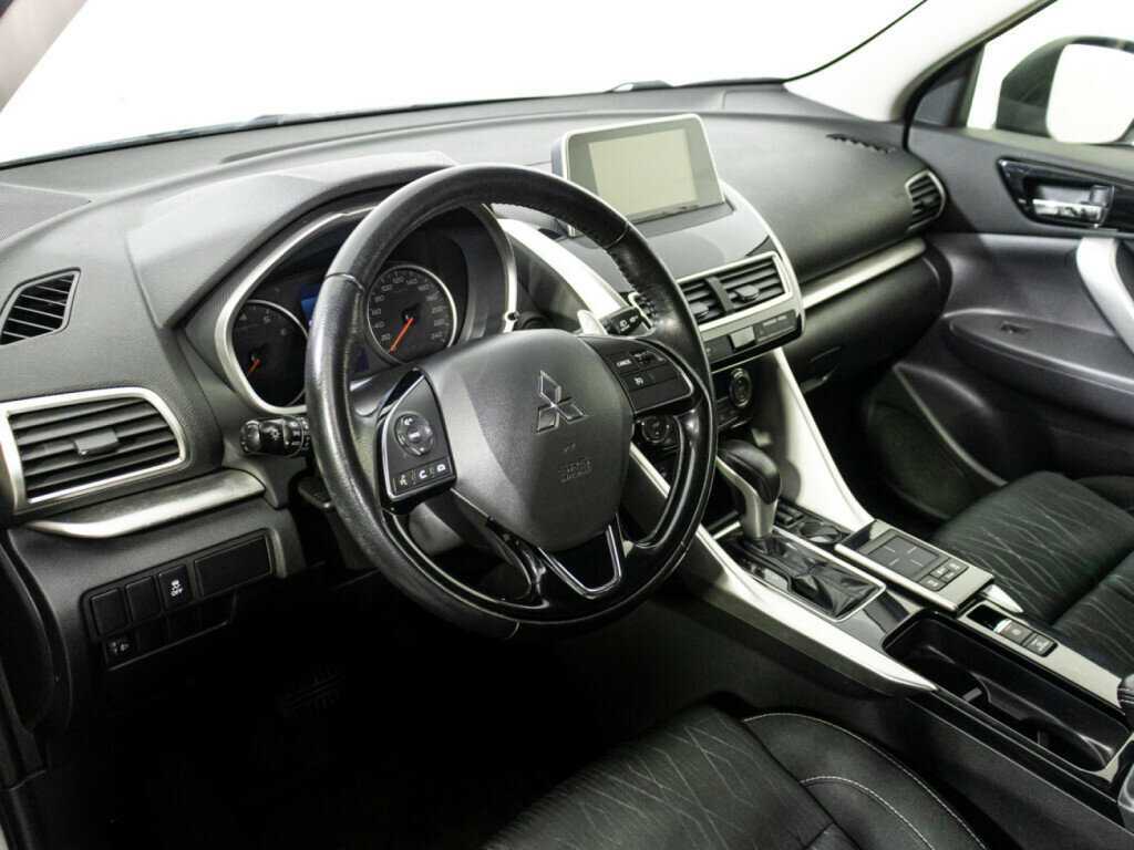 Купить Mitsubishi Eclipse Cross, 2018, 108 590 км.. Фото: #10