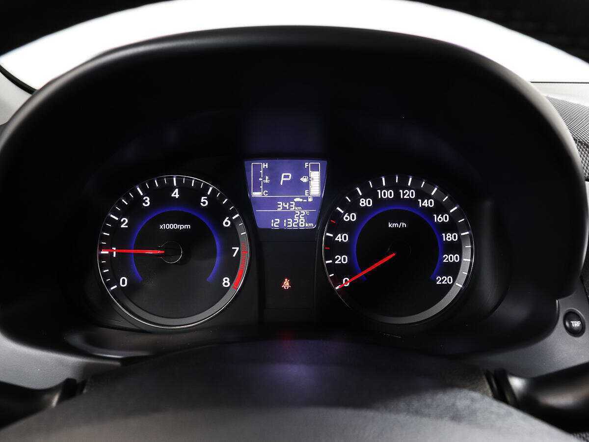 Купить Hyundai Solaris, 2014, 121 327 км.. Фото: #10