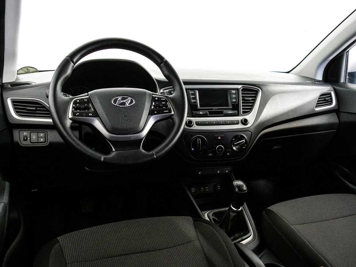 Купить Hyundai Solaris, 2018, 199 320 км.. Фото: #8