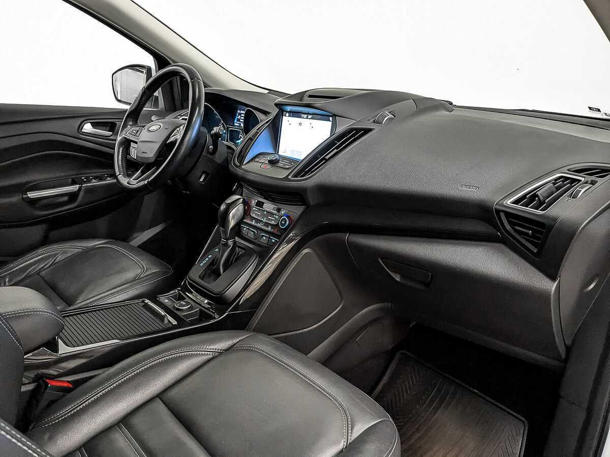 Купить Ford Kuga, 2016, 78 607 км.. Фото: #10