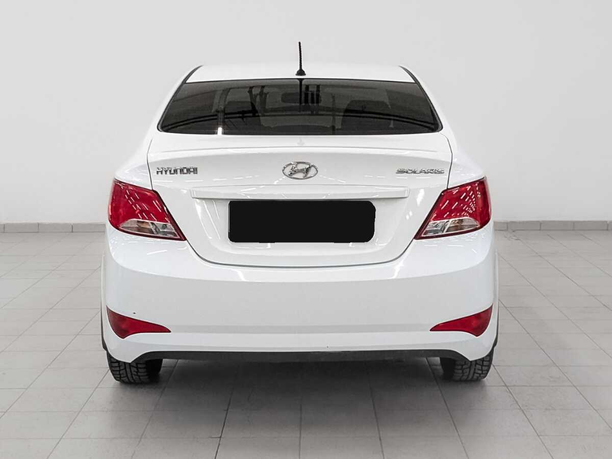 Купить Hyundai Solaris, 2015, 90 379 км.. Фото: #5