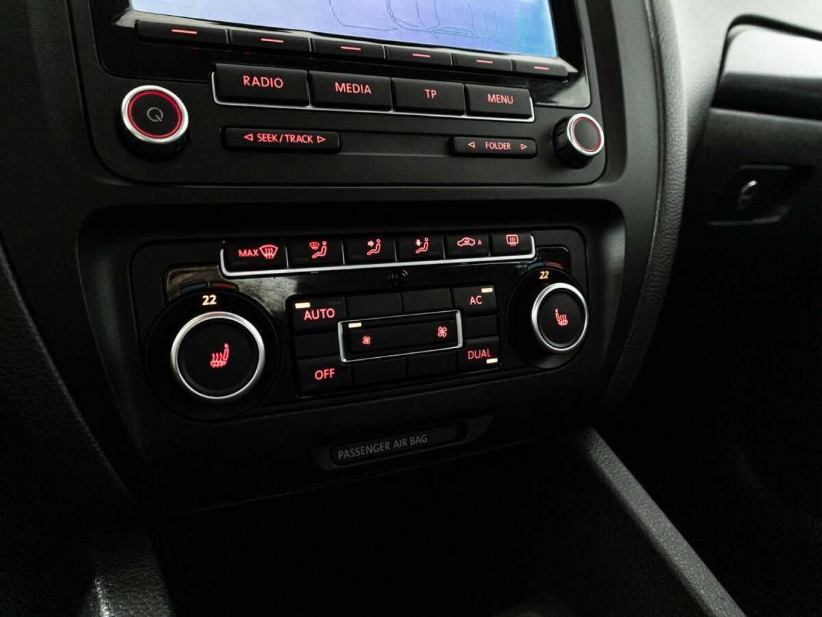 Купить Volkswagen Jetta, 2012, 198 799 км.. Фото: #15