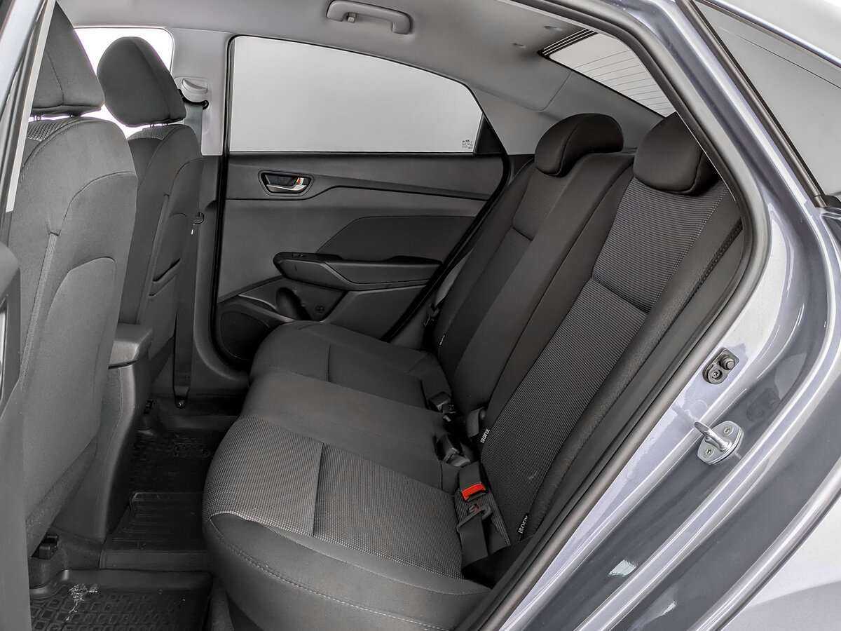 Купить Hyundai Solaris, 2018, 45 187 км.. Фото: #9