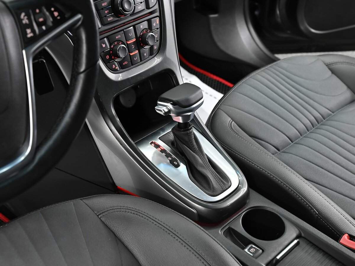 Купить Opel Astra, 2013, 164 000 км.. Фото: #10