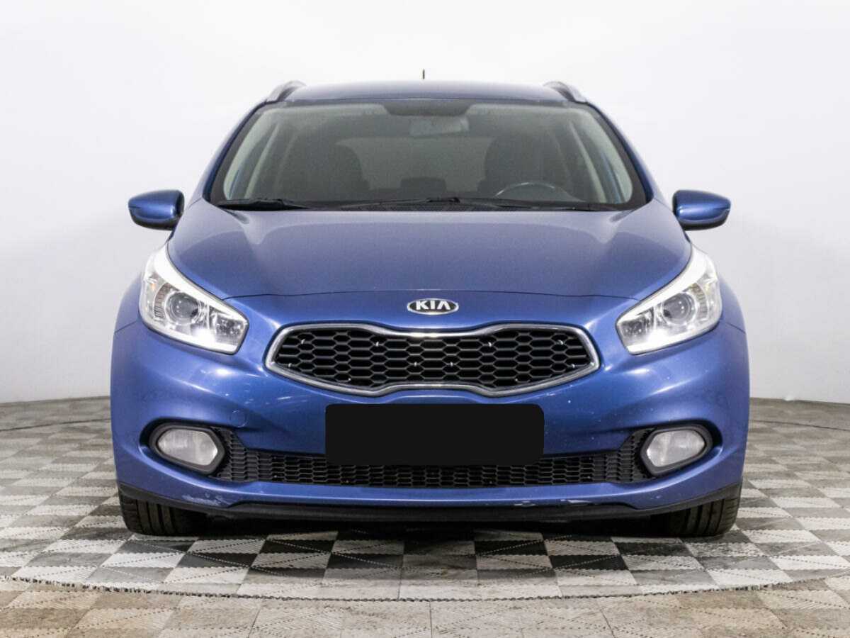 Купить Kia Ceed, 2013, 202 302 км.. Фото: #1
