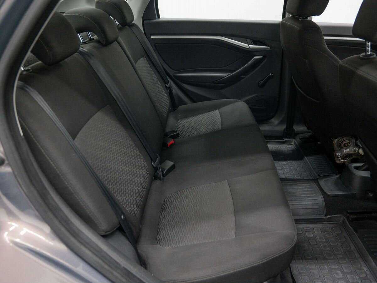 Купить Lada (ВАЗ) Vesta, 2015, 160 942 км.. Фото: #8