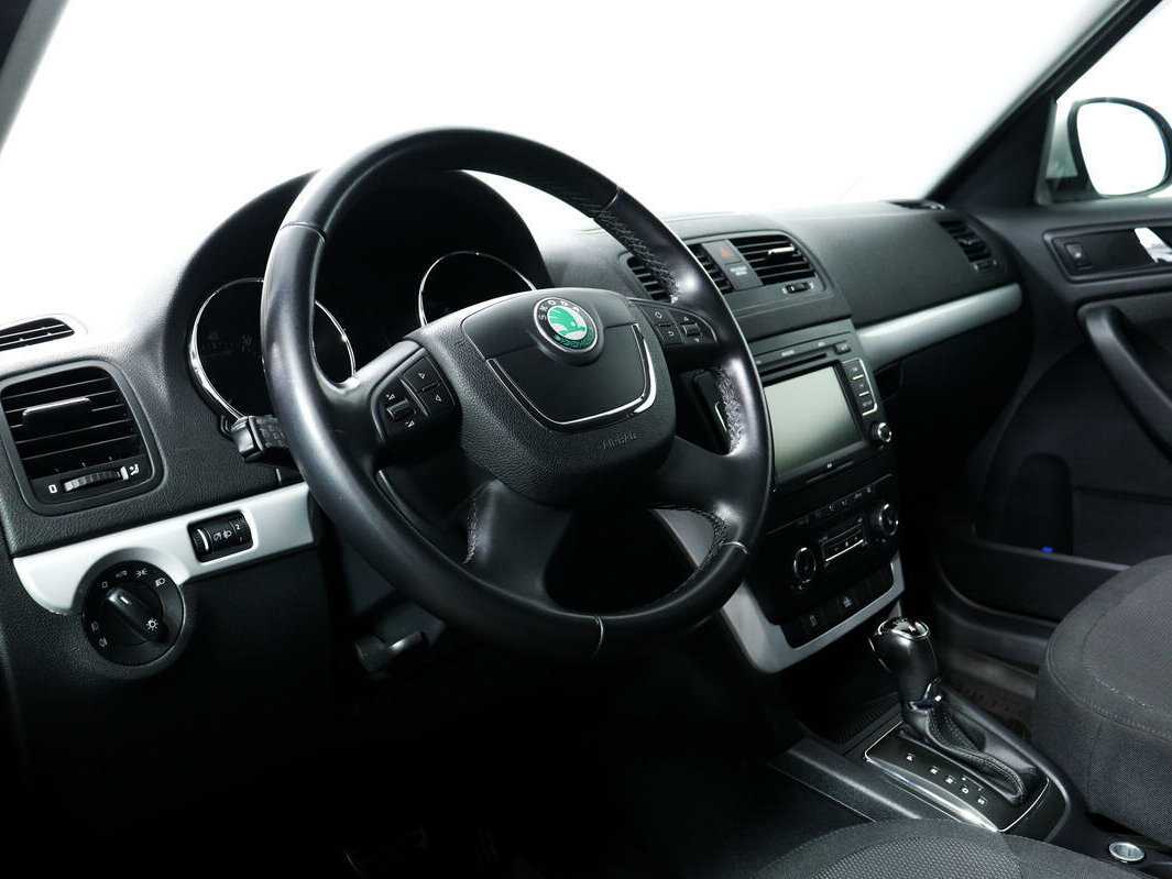 Купить Skoda Yeti, 2013, 128 267 км.. Фото: #12