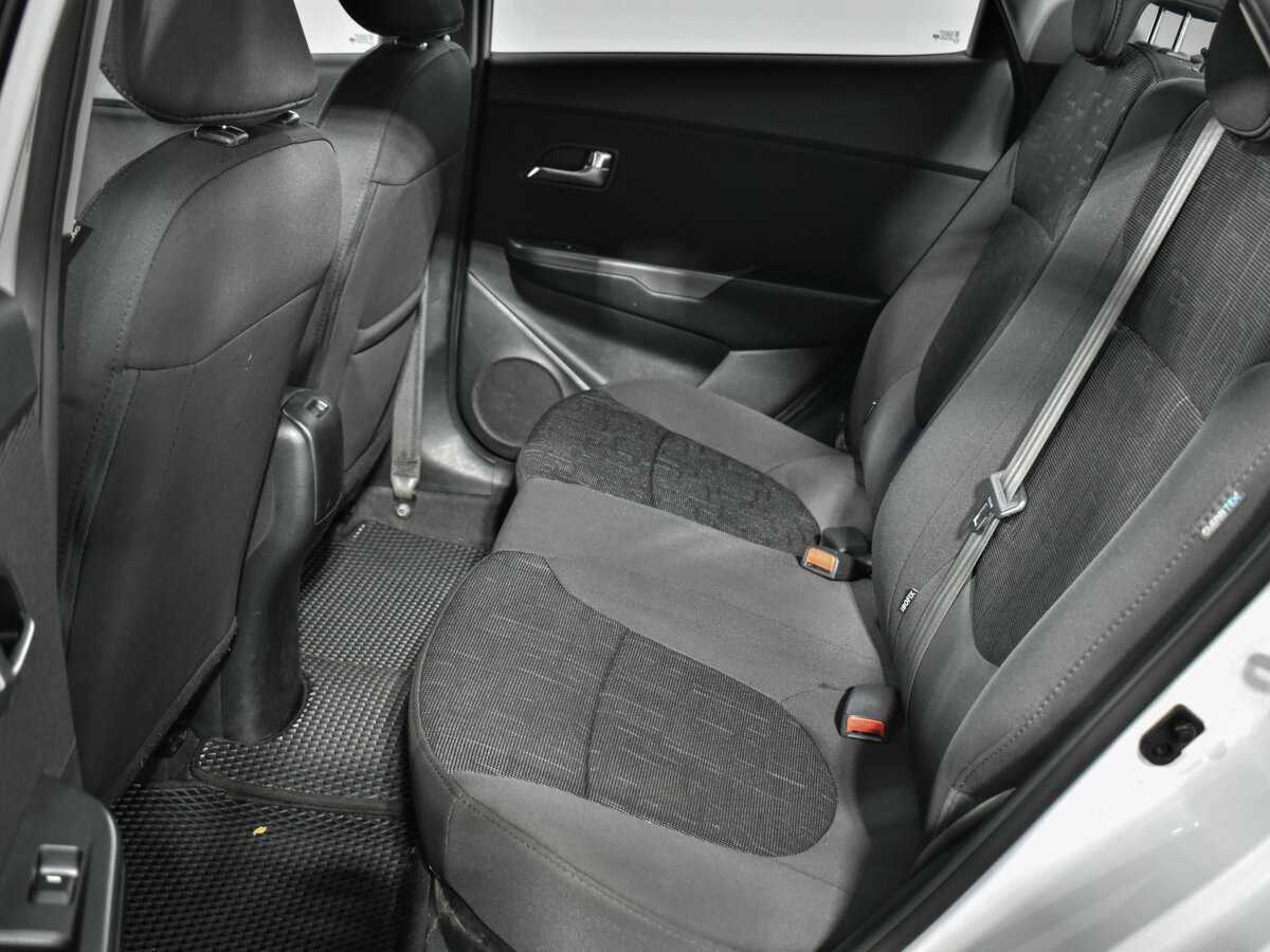 Купить Kia Rio, 2015, 97 000 км.. Фото: #9