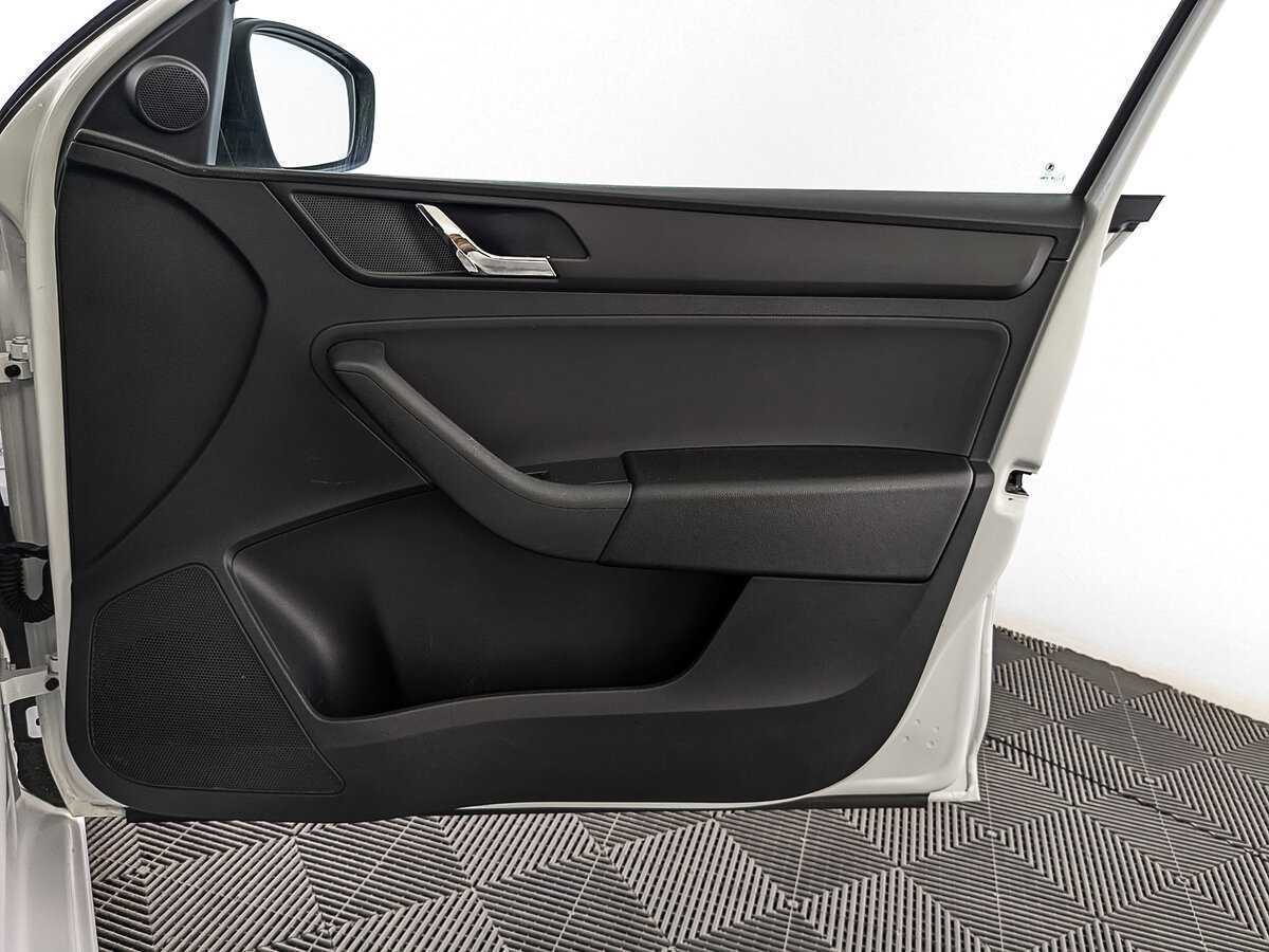 Купить Skoda Rapid, 2017, 162 657 км.. Фото: #21