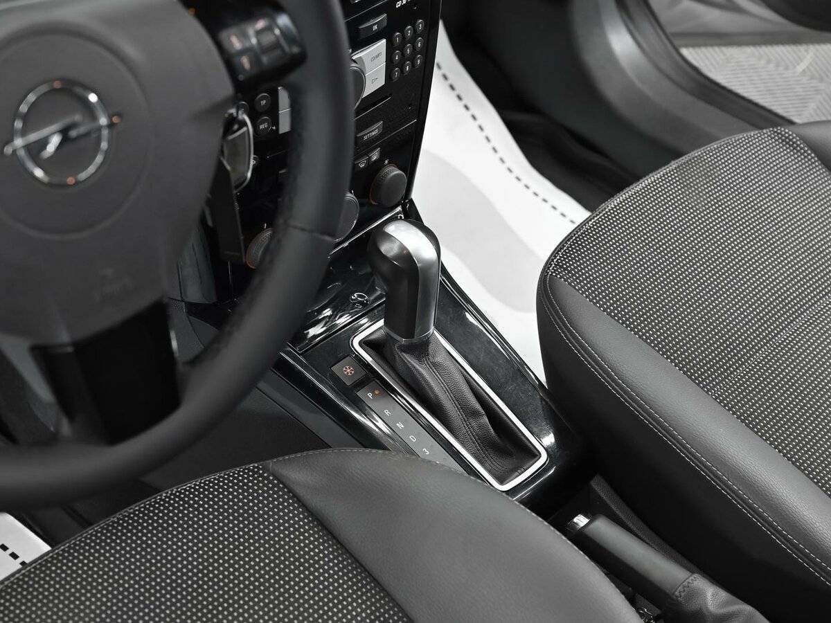 Купить Opel Astra, 2012, 182 000 км.. Фото: #9