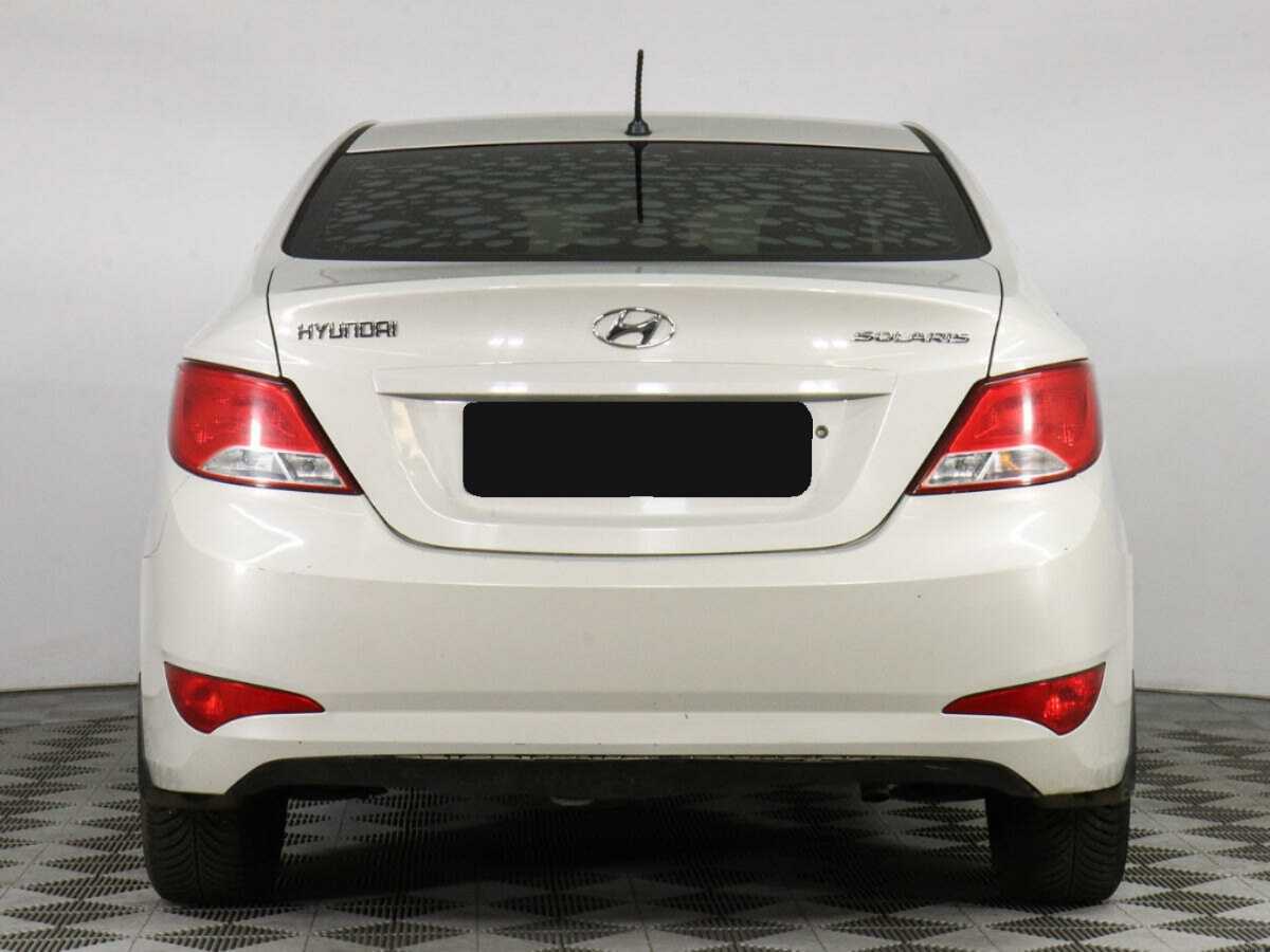 Купить Hyundai Solaris, 2015, 125 988 км.. Фото: #5