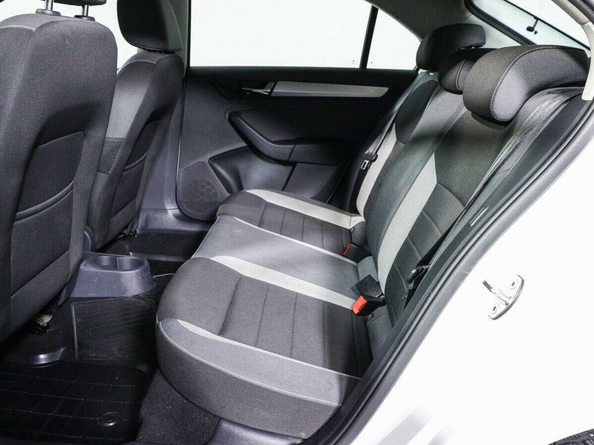 Купить Skoda Rapid, 2019, 81 485 км.. Фото: #7