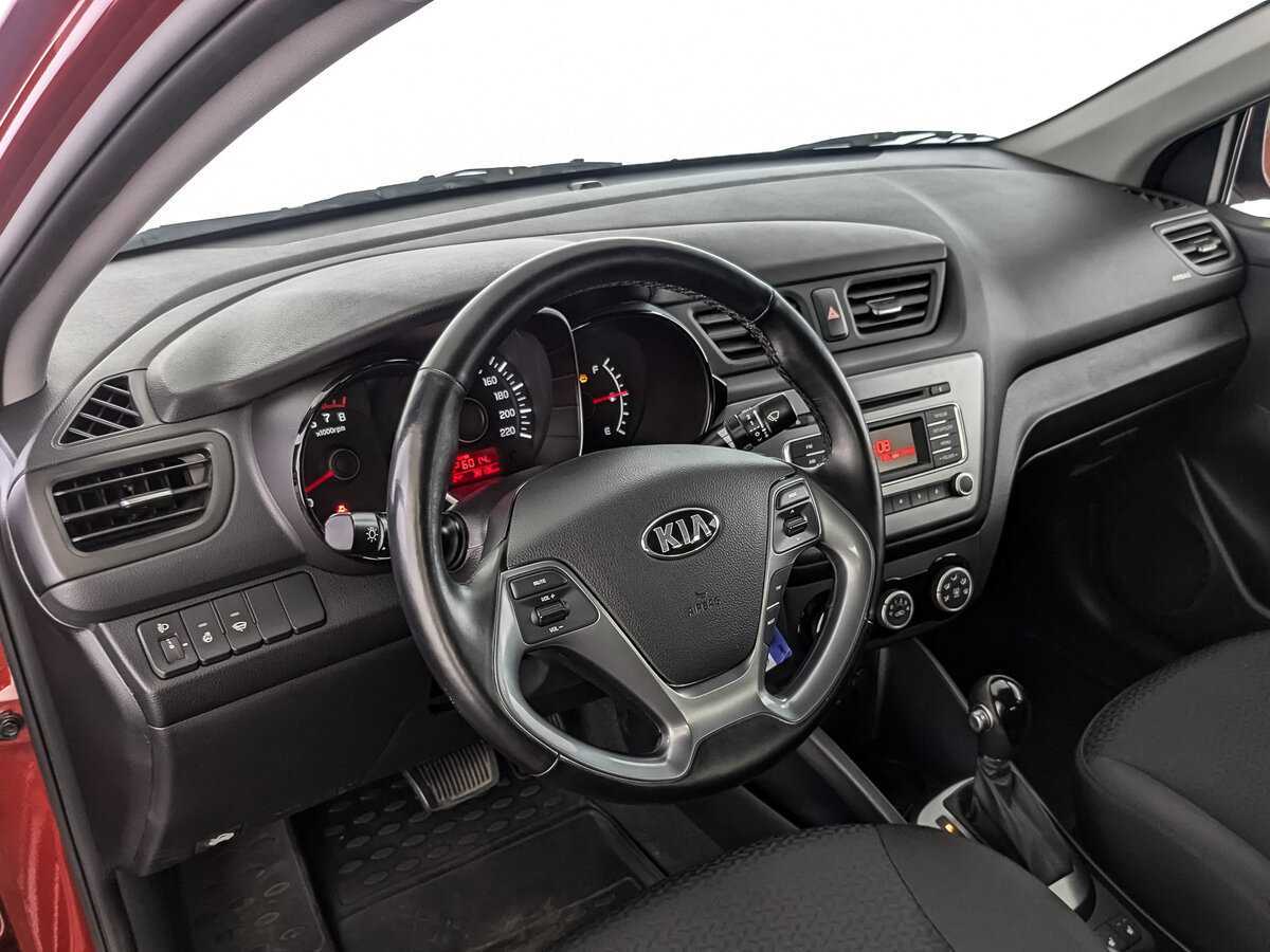 Купить Kia Rio, 2016, 38 134 км.. Фото: #10