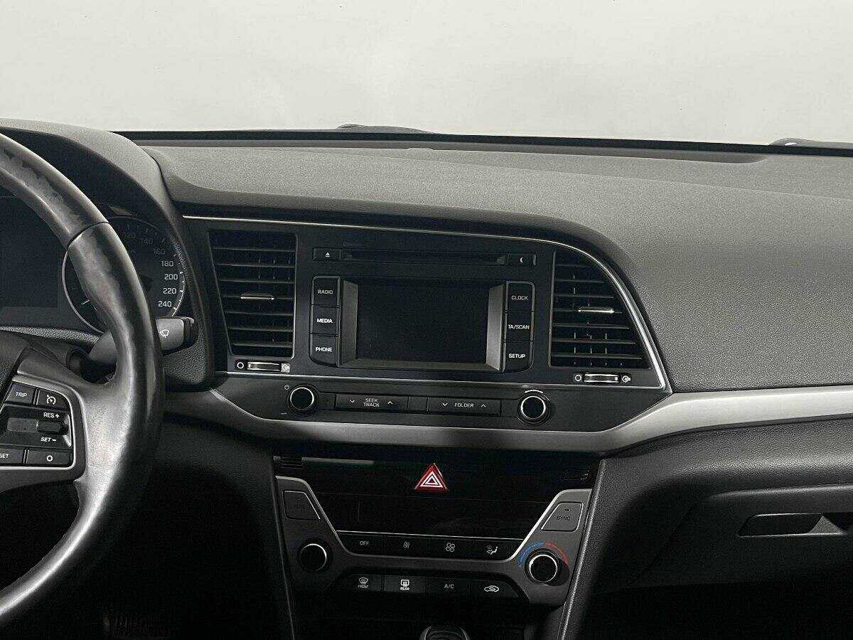 Купить Hyundai Elantra, 2018, 192 691 км.. Фото: #11