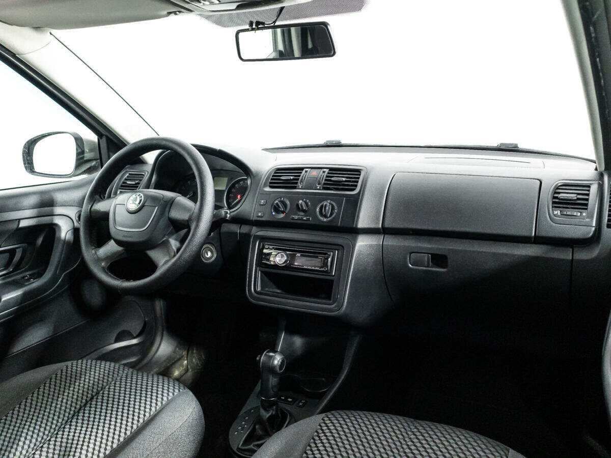 Купить Skoda Fabia, 2012, 184 196 км.. Фото: #8