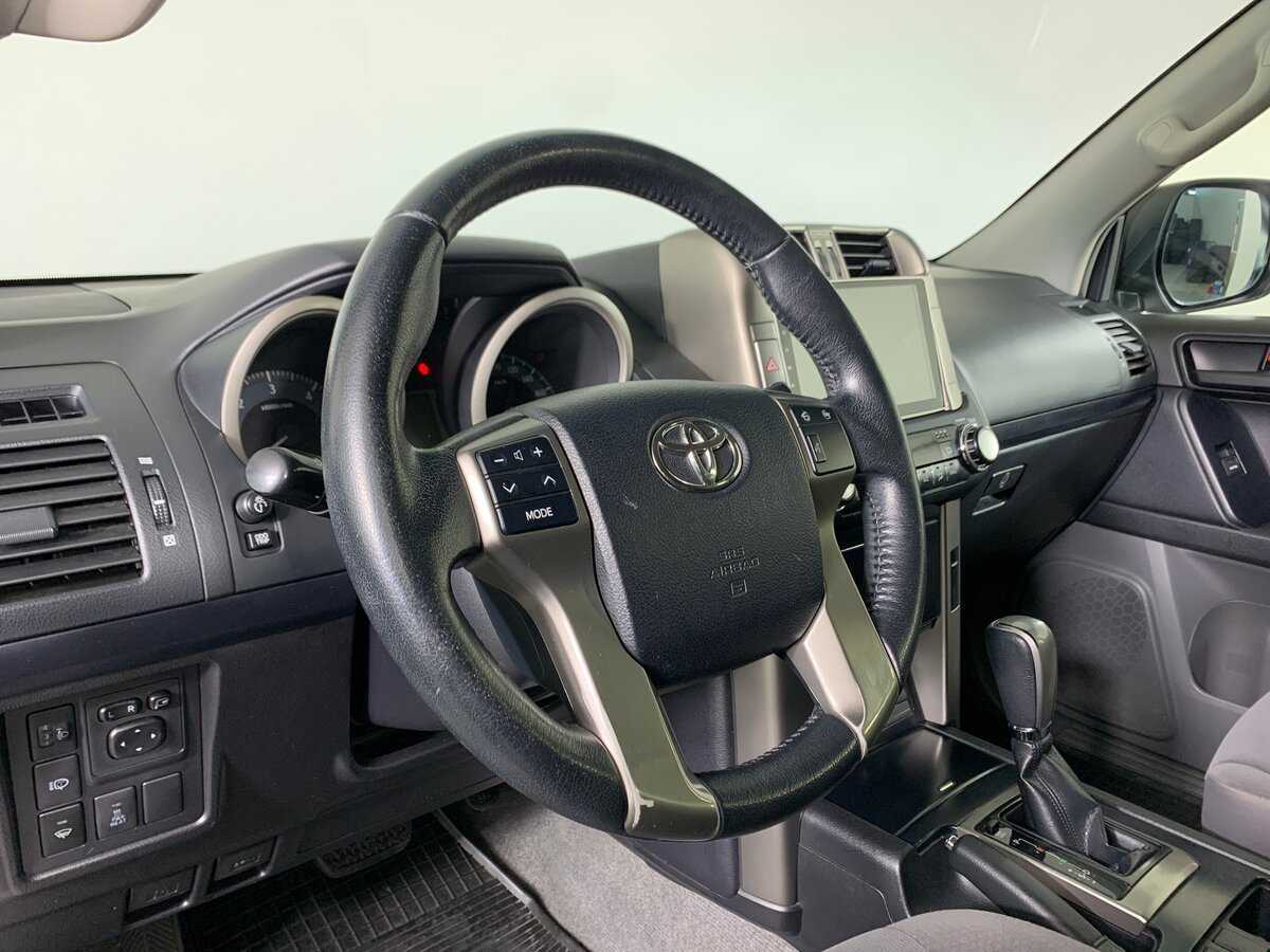 Купить Toyota Land Cruiser Prado, 2012, 141 568 км.. Фото: #8