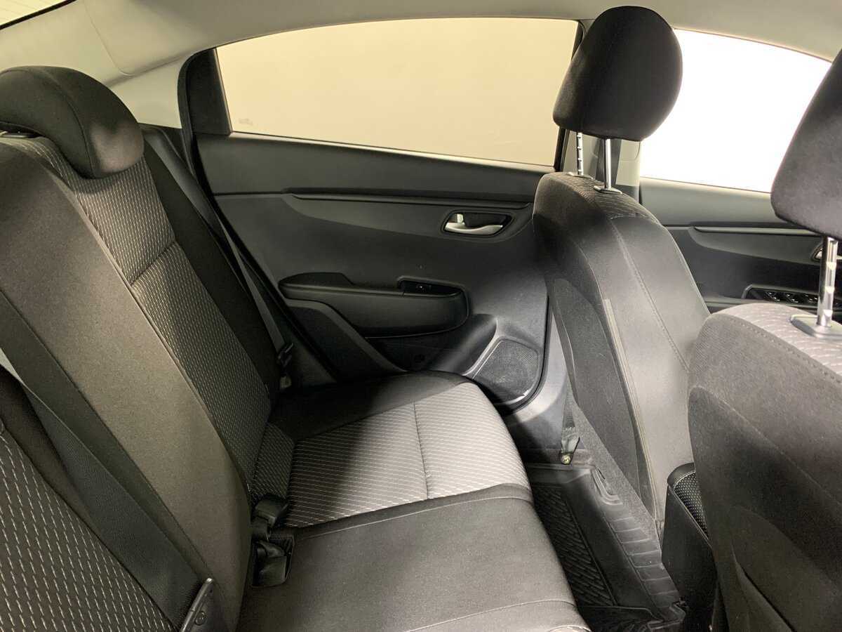 Купить Kia Rio, 2017, 118 387 км.. Фото: #17