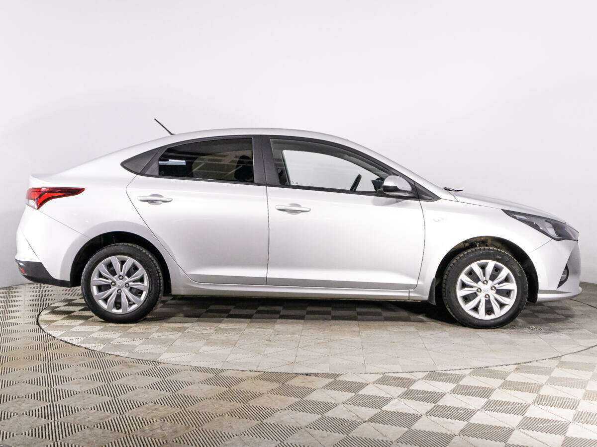 Купить Hyundai Solaris, 2020, 119 000 км.. Фото: #3