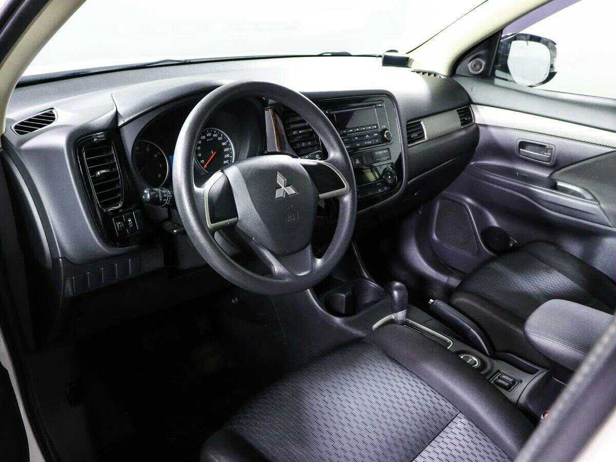 Купить Mitsubishi Outlander, 2012, 118 685 км.. Фото: #11