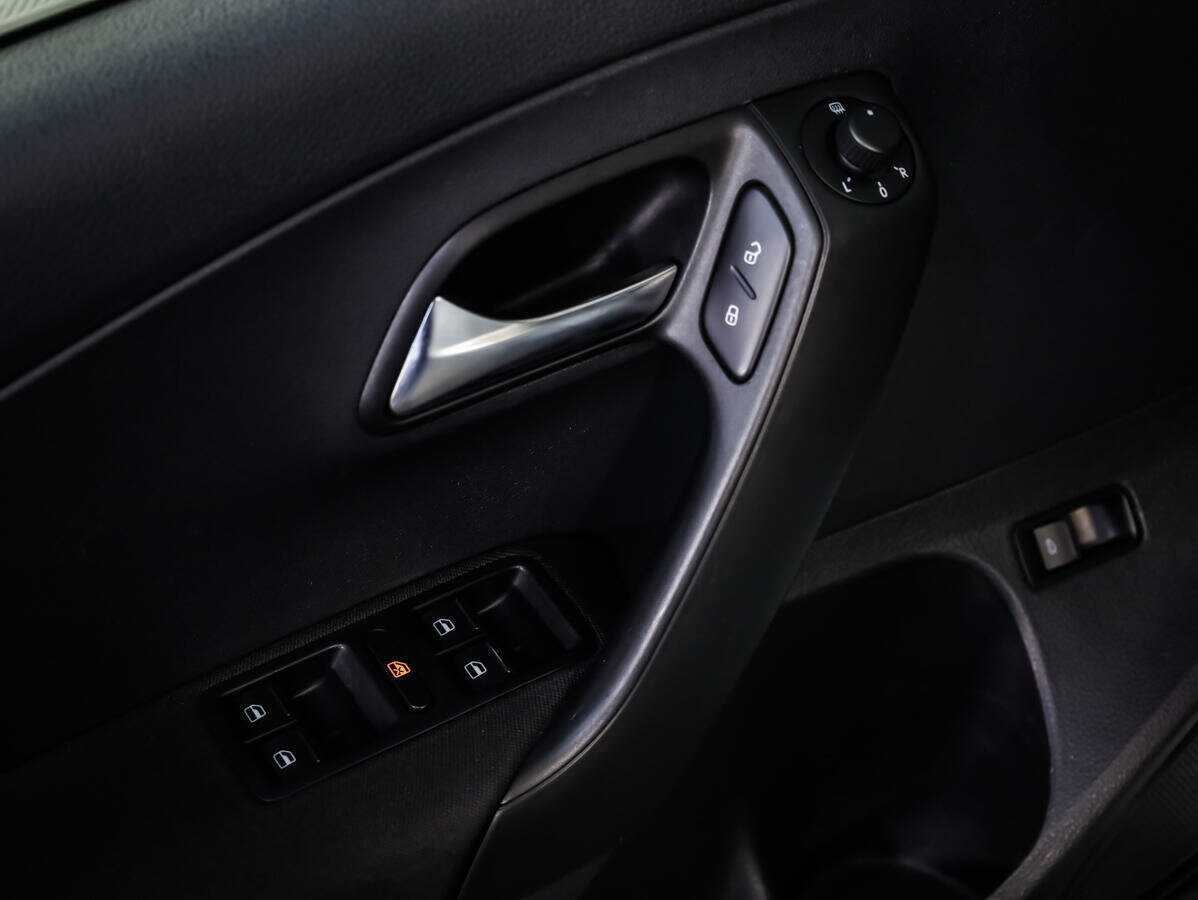 Купить Volkswagen Polo, 2016, 110 557 км.. Фото: #14