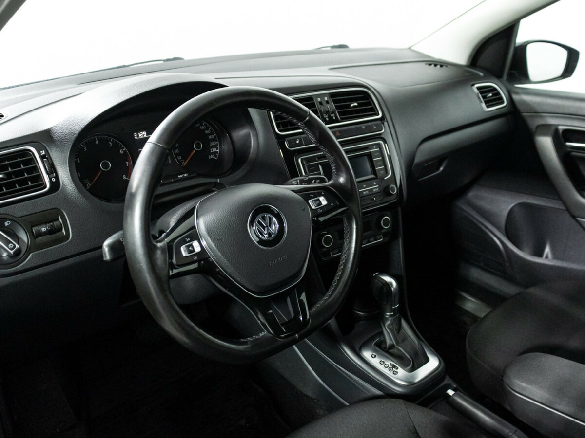 Купить Volkswagen Polo, 2017, 93 974 км.. Фото: #10