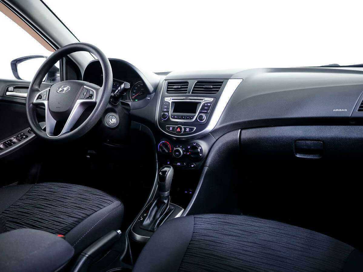 Купить Hyundai Solaris, 2015, 84 753 км.. Фото: #8