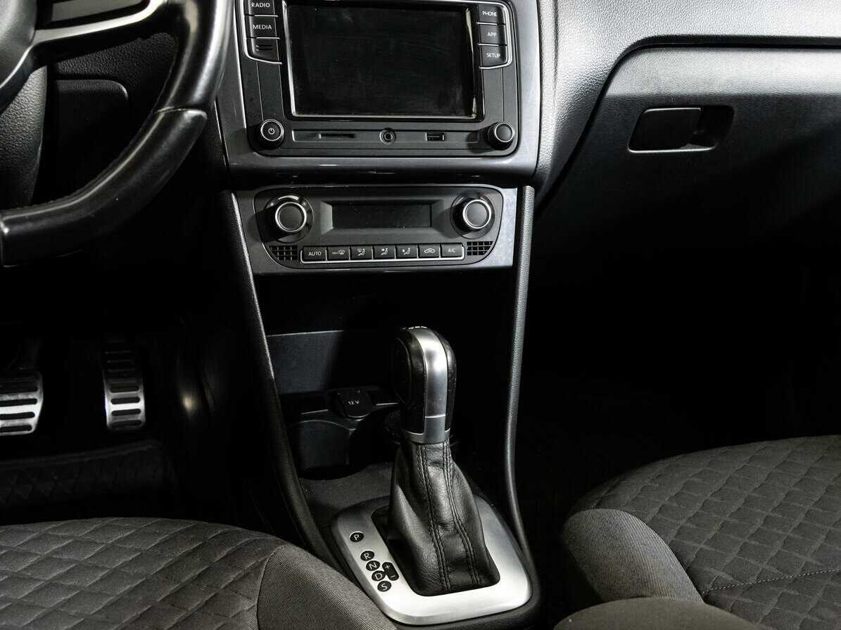 Купить Volkswagen Polo, 2018, 83 000 км.. Фото: #10