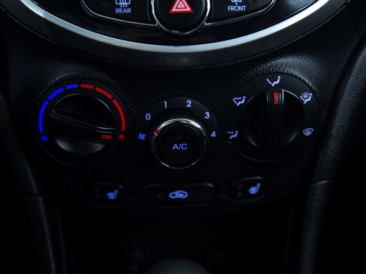 Купить Hyundai Solaris, 2013, 123 846 км.. Фото: #15