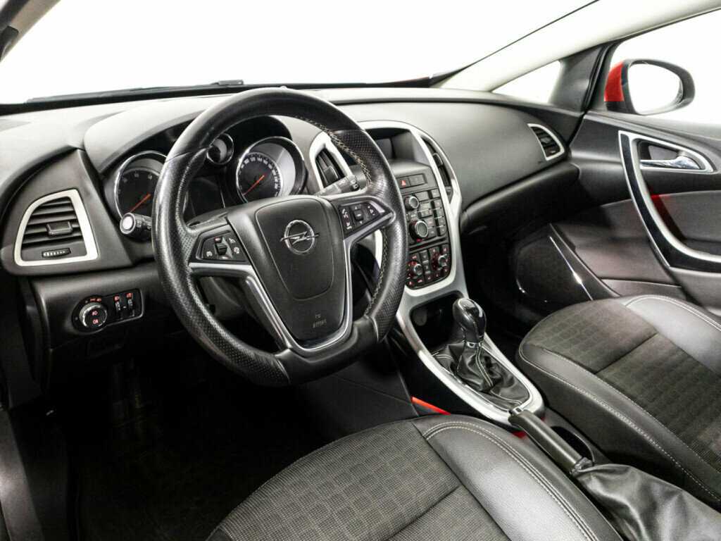 Купить Opel Astra, 2012, 96 062 км.. Фото: #10