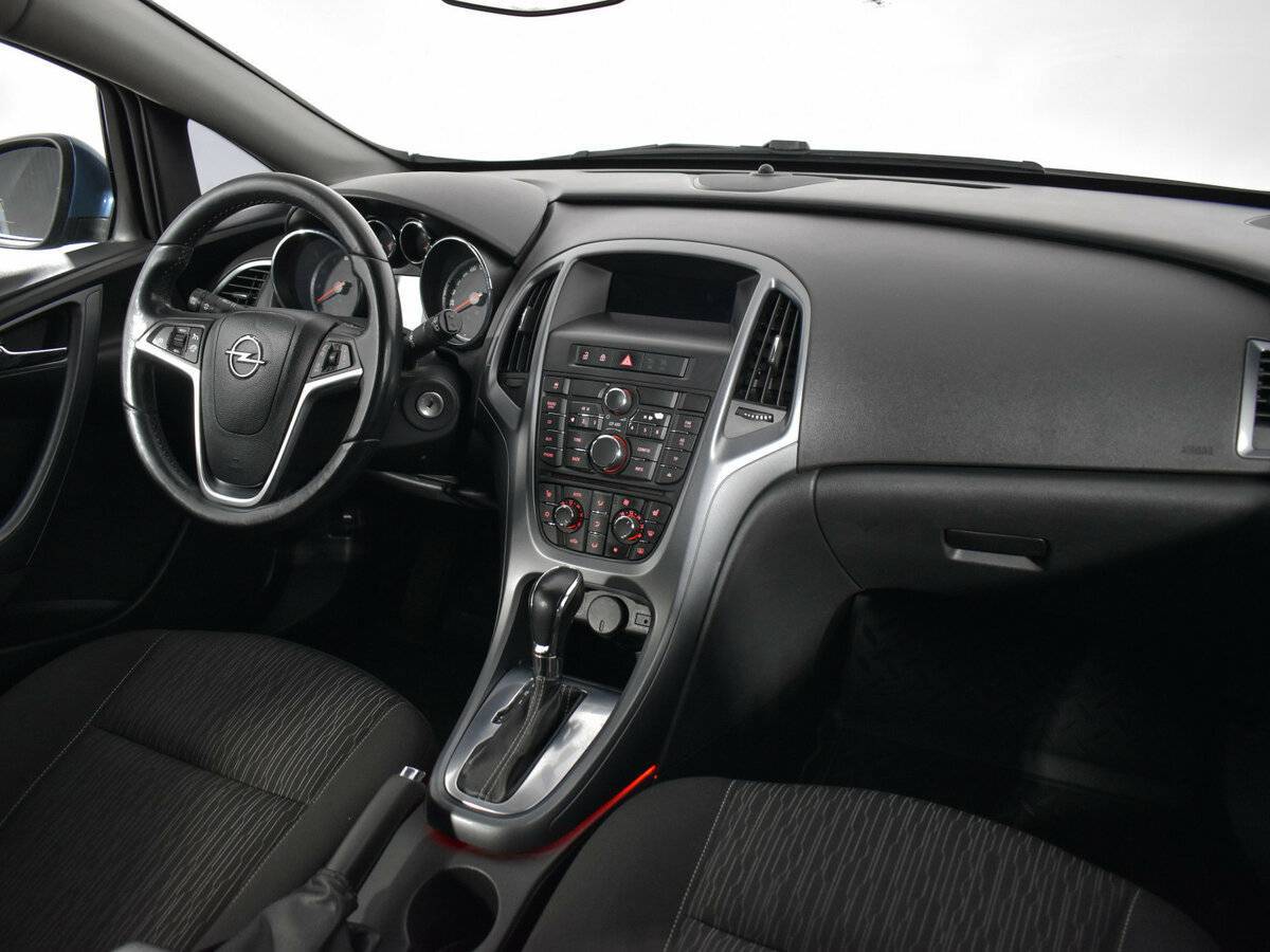 Купить Opel Astra, 2012, 184 232 км.. Фото: #9
