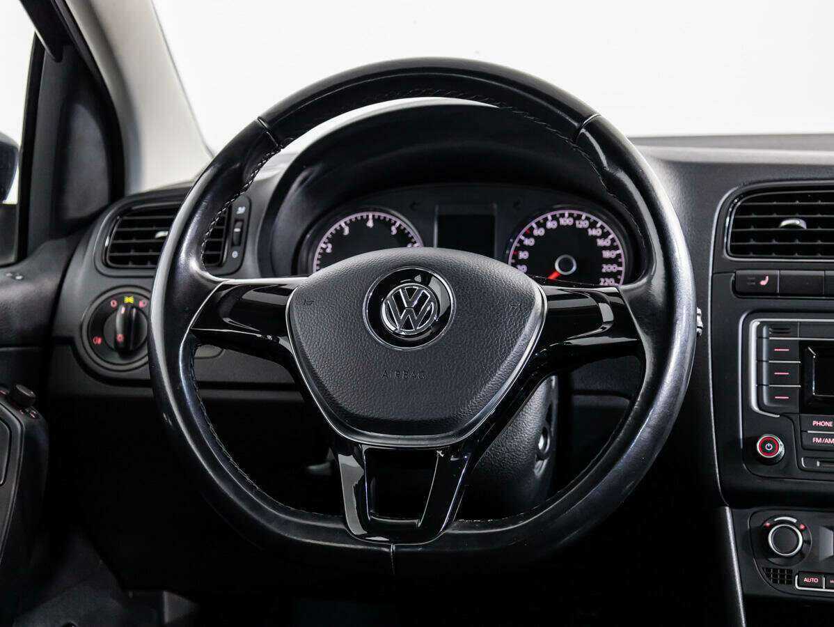 Купить Volkswagen Polo, 2017, 92 266 км.. Фото: #8