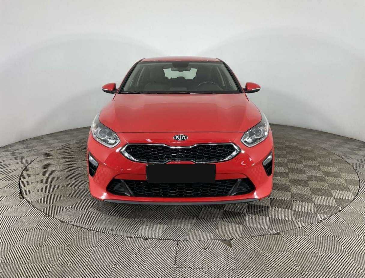 Купить Kia Ceed, 2020, 87 600 км.. Фото: #1
