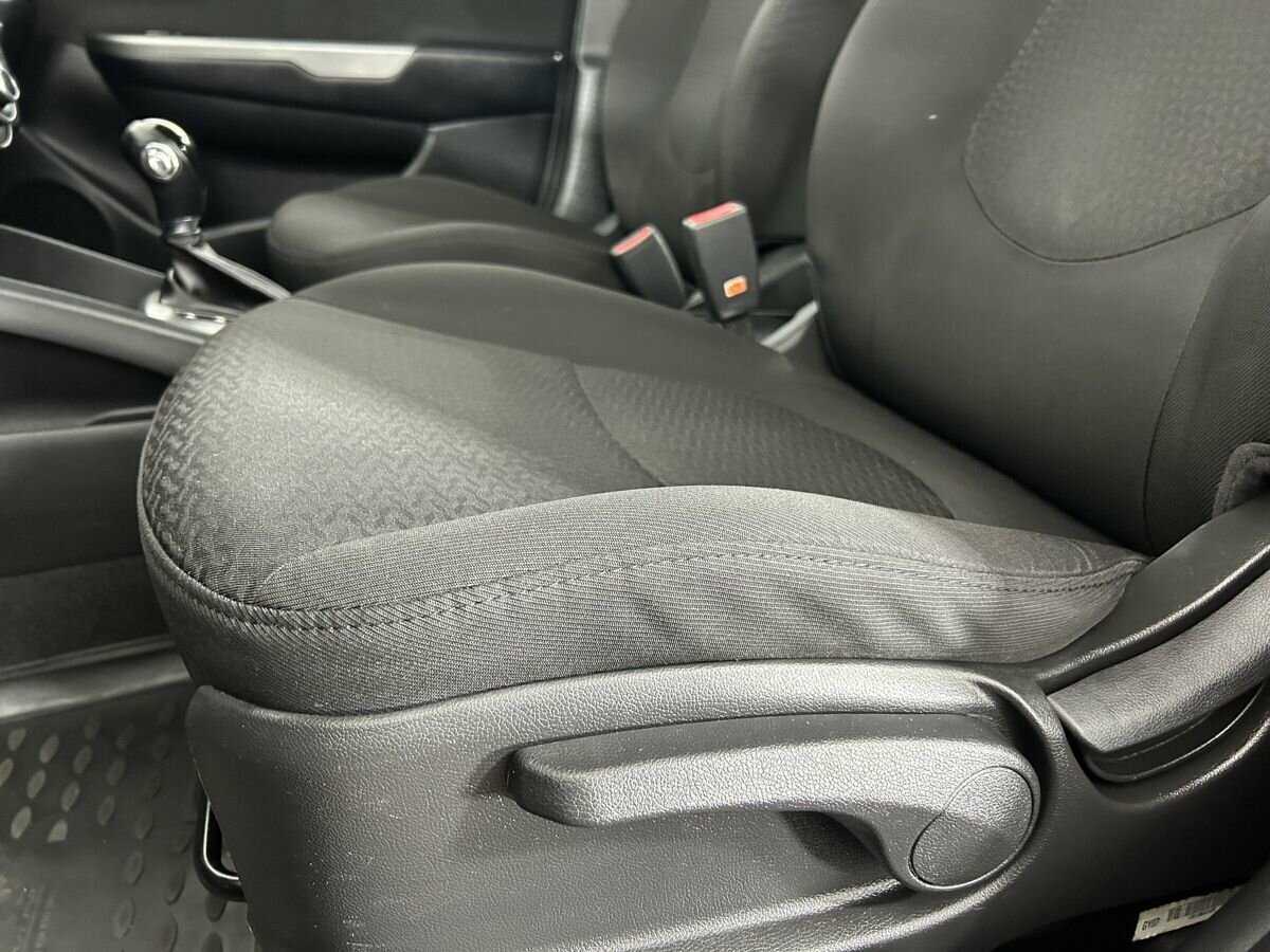 Купить Kia Rio, 2014, 107 686 км.. Фото: #8