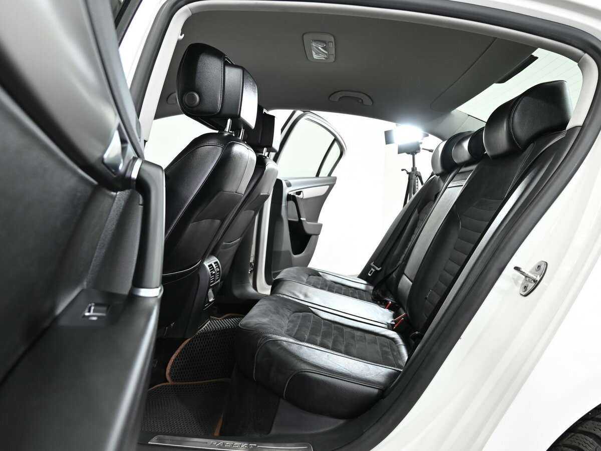 Купить Volkswagen Passat, 2013, 131 000 км.. Фото: #11