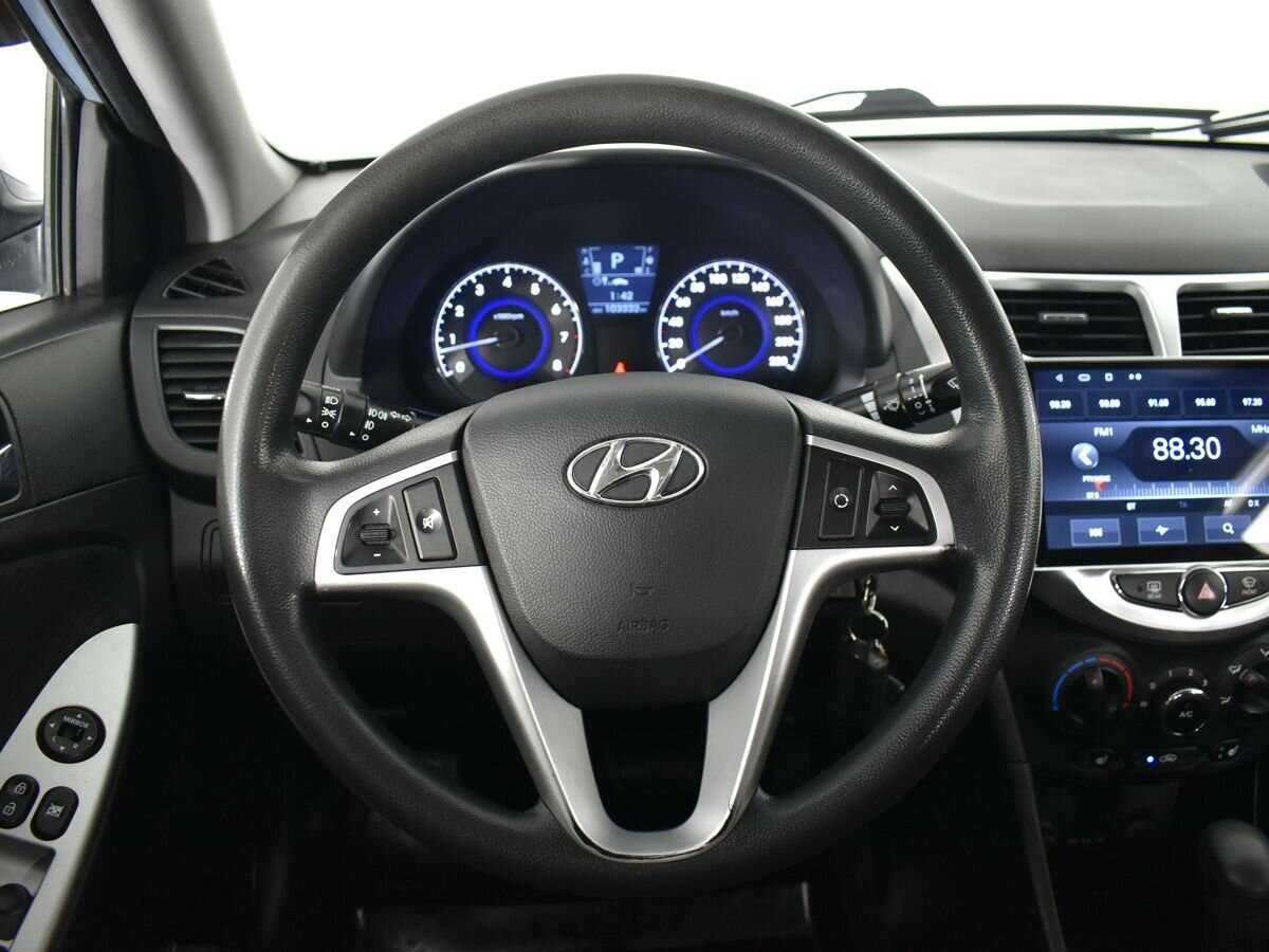 Купить Hyundai Solaris, 2012, 103 331 км.. Фото: #9