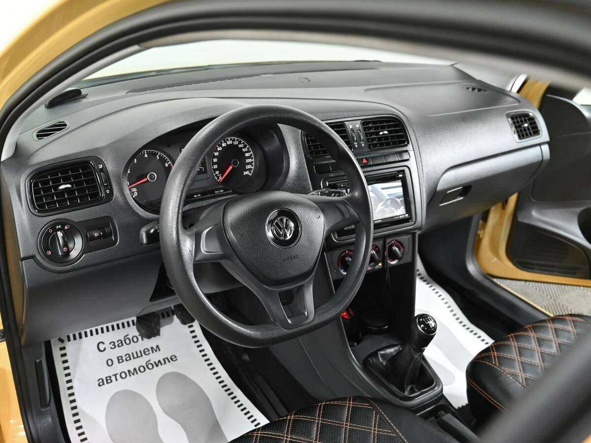 Купить Volkswagen Polo, 2017, 114 000 км.. Фото: #4